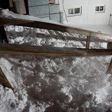 Knee-slide. K&ouml;rde faktiskt hela r&auml;cket s&aring;d&auml;r, . Foto: Lucas Nilsson. &Aring;kare: Jag.