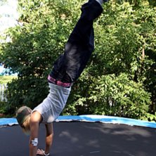 jag &auml;r sp&auml;nstig. Foto: Carl Alm Djerf. &Aring;kare: Mikaela Isaksson.