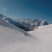 Jonathan fr&aring;n Surf Shoppe Sestriere vet hur man l.