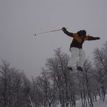 Magnus kan g&ouml;ra 180 (chill!). Foto: Simon Berggren. &Aring;kare: Magnus Berggren.
