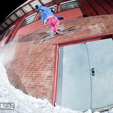Wallride i Lerum efter en l&aring;ng kv&auml;ll med misslyc. Foto: ErikCarlsen.com. &Aring;kare: Oskar Pedersen.