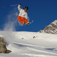 en sten man kunde hoppa fr&aring;n!. Foto: Lovisa Wargsj&ouml;. &Aring;kare: Hampus Wargsj&ouml;.