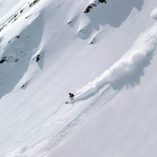 &Aring;kare: Peter Wallin.