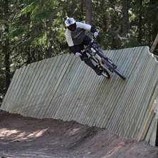 Wallride p&aring; magic carpet. Foto: Ludde_F. &Aring;kare: Patrik Jansson.