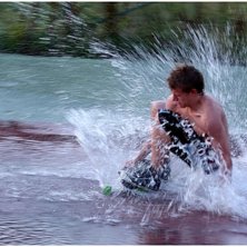 Vi hittade en p&ouml;l o t&auml;nkte att de kunde vara kul. Foto: Johannes Karlsson. &Aring;kare: Adam Hansson.