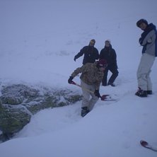 Bygger en fin kick. Foto: Gustav Westlander. &Aring;kare: Strand, Jonny, Bergfelt och jag.