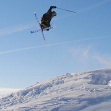 Mute i backcountry hopp. Foto: Torkel Rein. &Aring;kare: Joshua Roxendal.
