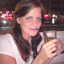 &Aring;kare: Anna.