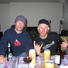 Foto: Martin Jonasson. &Aring;kare: Shane McConkey &amp;amp; Seth Morrison.
