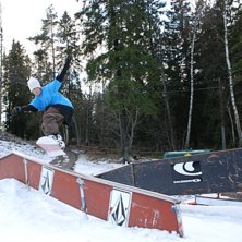 lattjar i v&auml;sj&ouml;...fs board.. Foto: Jonas Pehrson. &Aring;kare: Eric Svensson.