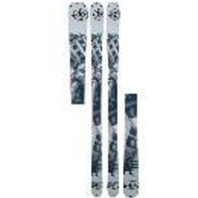 ett par j&auml;vligt bra skider.