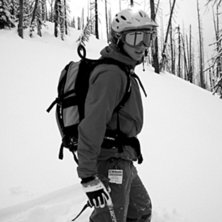 den nedbr&auml;nda skogen. Foto: viktor (guide). &Aring;kare: m&aring;rten &aring;gren.