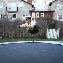 Min kusin 4 &aring;r. Foto: Max Ekholm. &Aring;kare: Wille.