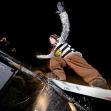 Moyo rail not jail. Foto: Krister G&ouml;ransson. &Aring;kare: Cale Kubena.