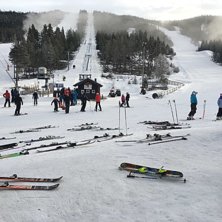 L&oslash;rdag 28.01
Forholdene er ok, og det er isete en.