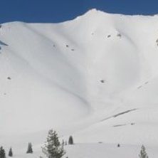 Northeast face of Mt. Lassen, May 2006. A beauty! . Foto: Tim Edge.