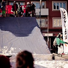 Evolver Railjam 2012

F&ouml;r mer Bilder g&aring; in p&aring;. Foto: Andr&eacute; Nordblom.