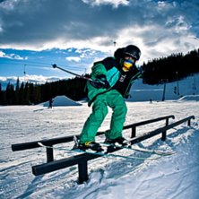 Foto: Ola Bj&ouml;rnstr&ouml;m. &Aring;kare: Gabriel Peters&egrave;n.