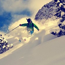 p&uuml;der. Foto: Gustaf Aniansson. &Aring;kare: Kasper Nihmark.