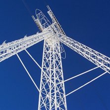 82 meter stolpe, Grand Mont&eacute;t kabinens st&ouml;ttepel. Foto: Andreas Peterson. &Aring;kare: Kabin Stolpe.