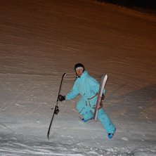 &Aring;kare: Daniel Racas.