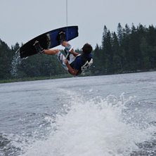 jag g&ouml;r en backroll! :D. Foto: Joakim pettersson. &Aring;kare: Gustav kalm.