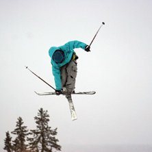 Sl&auml;nger en framl&auml;nges 5a tror ja best&auml;mmt medan. Foto: Hasse &amp;quot;rektorn&amp;quot; stenberg. &Aring;kare: August Ahln&auml;s.