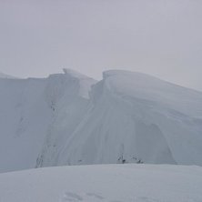 Bilden &auml;r tagen p&aring; v&auml;g upp mot en topp i narvik. Foto: Lars Andreasson. &Aring;kare: Ok&auml;nd prick.