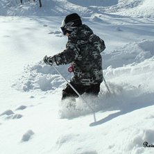 Oskars f&ouml;rsta dag i puder. Foto: Niklas Revelj. &Aring;kare: Oskae Revelj 4 &Aring;r.