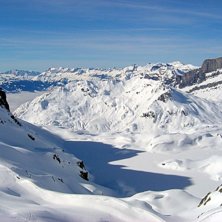 Baksidan och mellan Brevant/Flegere breder sig den. Foto: Jonas Bj&ouml;rklund.