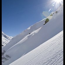 Peter leker sig ner mot dalens l&auml;ngsta transport . Foto: Christian &Aring;kesson. &Aring;kare: Peter Andersson.