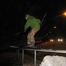 Lite handrail. Foto: Victor Olaisen. &Aring;kare: Tobias Eklund.