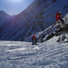 Bindningen l&ouml;ste ut p&aring; kicken i ett f&ouml;rs&ouml;k til. Foto: Rasmus Carlsson. &Aring;kare: Andreas J&ouml;nson.