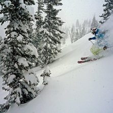 &Auml;nnu ett grymt dump i Altas underbara terr&auml;ng!!. Foto: Henrik Liljeqvist. &Aring;kare: Robert Hortlund.