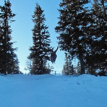 Jesper f&aring;r luft i M&auml;rtahoppet. Foto: Hampus Ledskog. &Aring;kare: Jesper Kristoffersson.