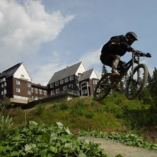 Foto: Jon H&aring;kansson. &Aring;kare: J.W..