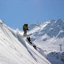 Efter v&aring;rt 5 &aring;k i flygf&auml;ltet spottade vi de hem. Foto: Lina Barryd. &Aring;kare: Lintan Hougland.