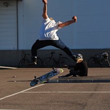 skit bilder fr&aring;n en dag vid maxi.. Foto: Felicia L&ouml;&ouml;ke. &Aring;kare: Samuel Andersson.