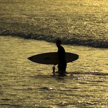 Foto: Daniel Nordholm. &Aring;kare: Ok&auml;nd surfare.