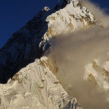 Nuptes 7880 meter &ouml;ver havet, Mount Everests gran. Foto: Jonas Ahlman.