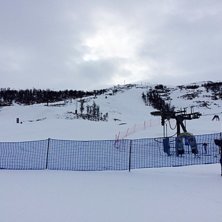 13. april
Skj&aelig;rtorsdag: vi forbereder ny flott da.