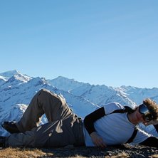 chill, efter en timmes vandring :D. Foto: Ricard Enquist. &Aring;kare: Adam Risberg.