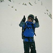 Man blir glad n&auml;r det sn&ouml;ar!. Foto: Charlotte Lycken. &Aring;kare: Peter Andersson.