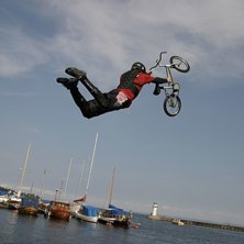 Superman, p&aring; en 16-tummare, fr&aring;n den fyra meter . Foto: Ulrik Brandt. &Aring;kare: Andreas Jacobsson.
