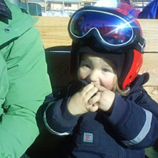 blivande skid&aring;kare? JAAAAAAAA!!!. Foto: ronja &aring;&Aring;&Aring;&Aring;S. &Aring;kare: &ouml;hm? LUKA.