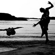 Foto: rasmus. &Aring;kare: andjelo &amp;amp; victor.