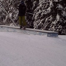 -------&amp;gt;. Foto: Niklas Eriksson. &Aring;kare: Anton Tillman.