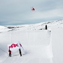 Cork5 i Stendalen
Vill ni se bilder fr&aring;n JOSS, g. Foto: Erik Wibaeus. &Aring;kare: Simon Dumont.