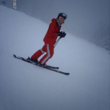 l&auml;gg m&auml;rke till sofia i sn&ouml;vallen i v&auml;nsta h&ouml;. Foto: Jenny Hilmersson. &Aring;kare: Haannaaaa.