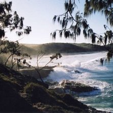 Noosa National Park, Australien. Mumma f&ouml;r surfar. Foto: Ulf Brissman.